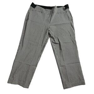 Investment 24W Pull-On Black and White Capris